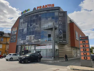 PRAKTIS Мебелен Център