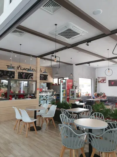 The Black Café/Черното кафене