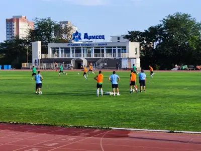 Стадион Младост