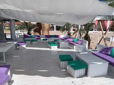 Pr Beach Bar
