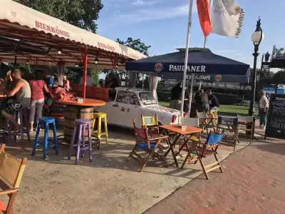 Pr Beach Bar