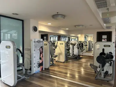 Fitness Sky Power, ТЦ “Явор”