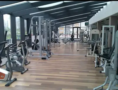 Fitness Sky Power, ТЦ “Явор”