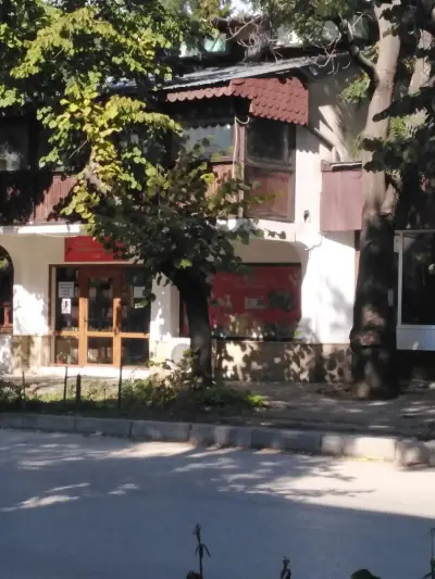 Кафе Аператив с Детски Център - "БИБЕРОН"
