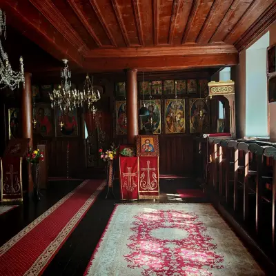 Храм „Свети Архангел Михаил“