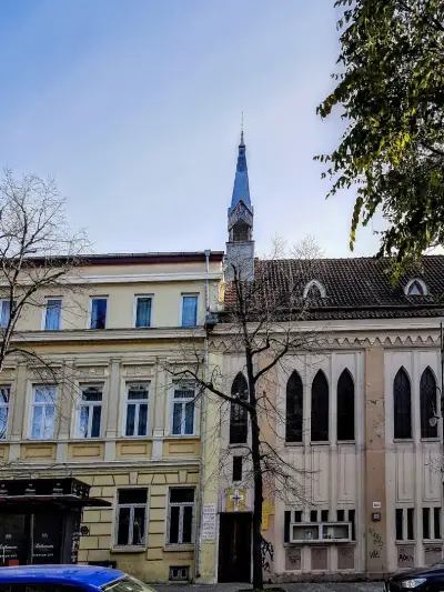 Католическа църква „Св. Архангел Михаил“