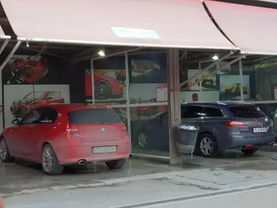 Автомивка Рикар