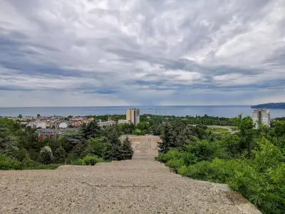 Парк-паметник на българо-съветската дружба