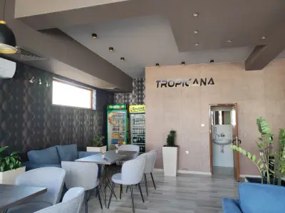 Кафене Тропикана