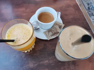 Rose Gardens Café