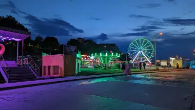 Лунапарк Несебър