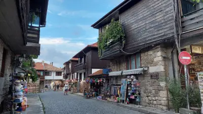 Лунапарк Несебър
