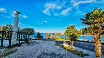 Лунапарк Несебър