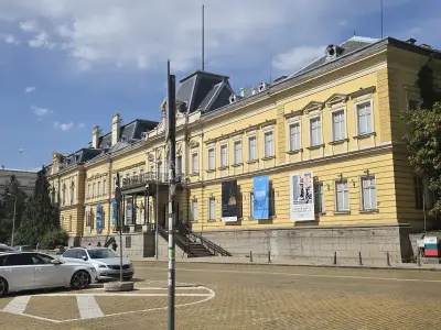 Царски дворец