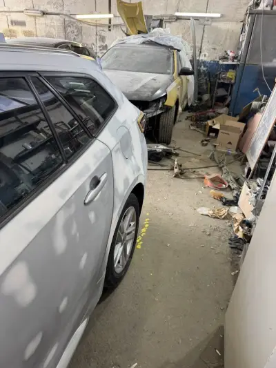 Автобояджийски и тенекеджийски услуги Боби