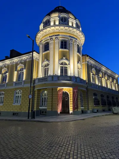 Хотел Анел