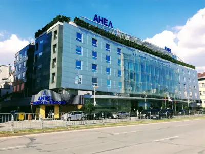 Хотел Анел