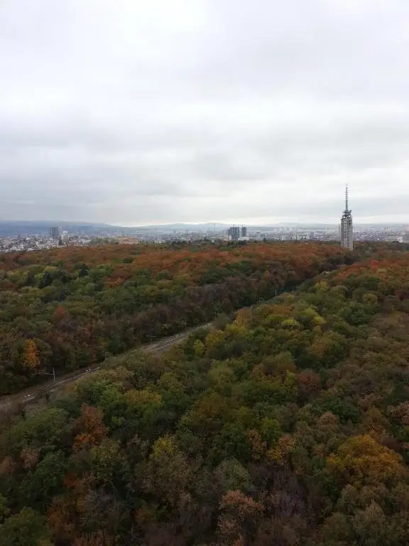 Суит с 2 спални и безплатни удобства за приготвяне на чай/кафе