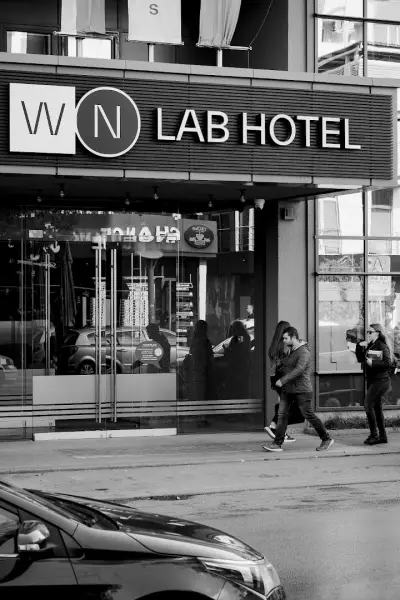 WN LAB Hotel - inclusive breakfast, parking and coworking