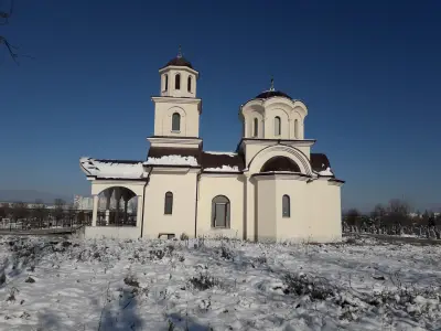 Khram "Vazkresenie Lazarovo"