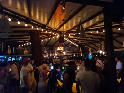 Beach Bar