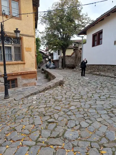 Южна кръгла кула