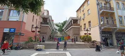 Водна каскада по стълбите на „Каменица”
