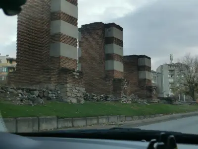 Римски акведукт