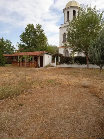 Църква "Св. Троица"
