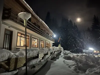 Райски кът “Еленова поляна”