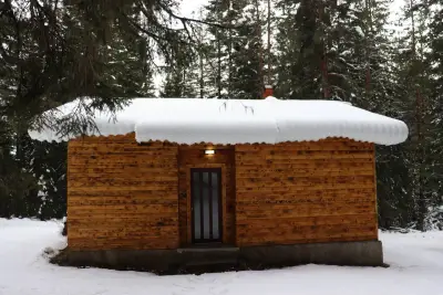 Райски кът “Еленова поляна”