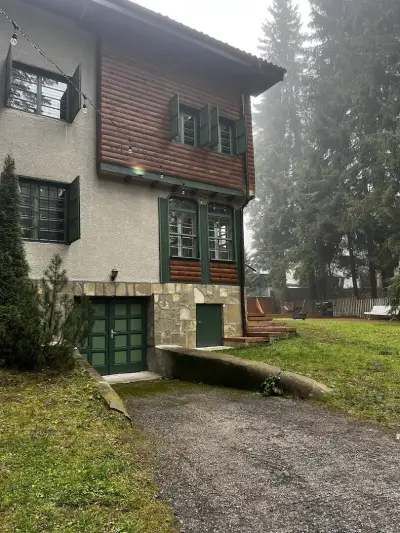 Villa Adis with Hot Jacuzzi & Sauna