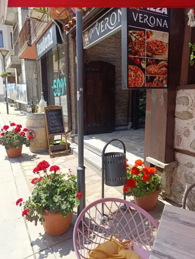 Nikkita Bar & Grill