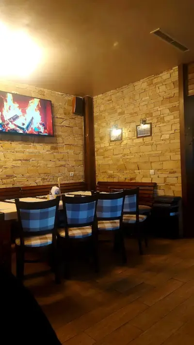 4 Directions family restaurant