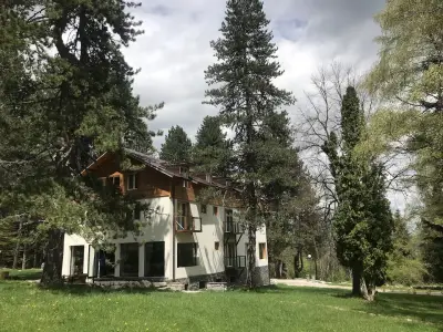 ШАЛЕТ БЕАТРИС