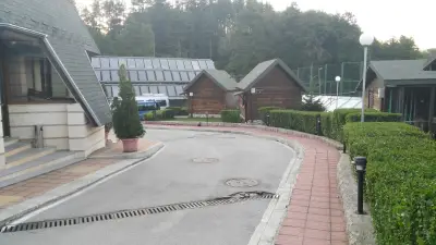 Хотелски комплекс „Предел“