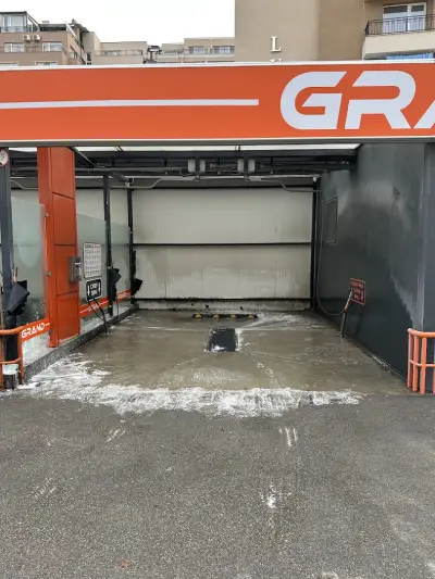 Автомивка GRAND на самообслужване