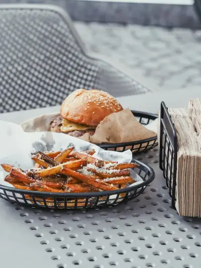 Кьоше Burgers and Sandwiches