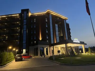 Атмосфера Балнео Хотел и СПА