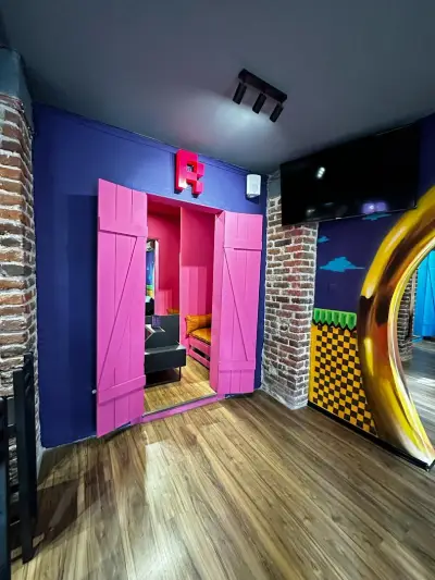 Retro Gaming Bar