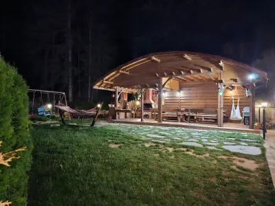 Villa Hills - къща за гости с храна