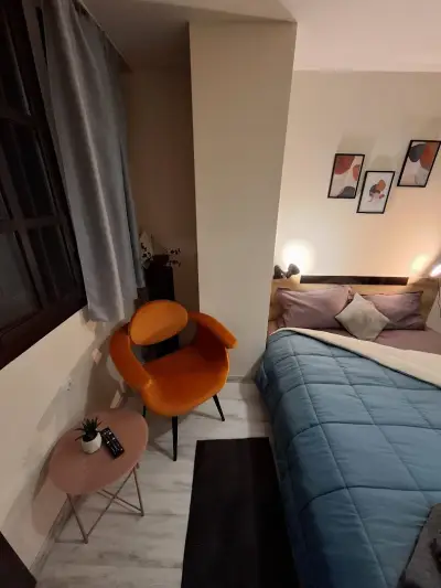 Aura house