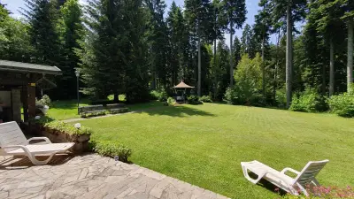 Вила Калиа