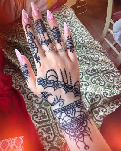 DAYA HENNA ART