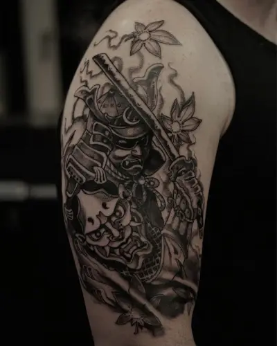 Болт Tattoo