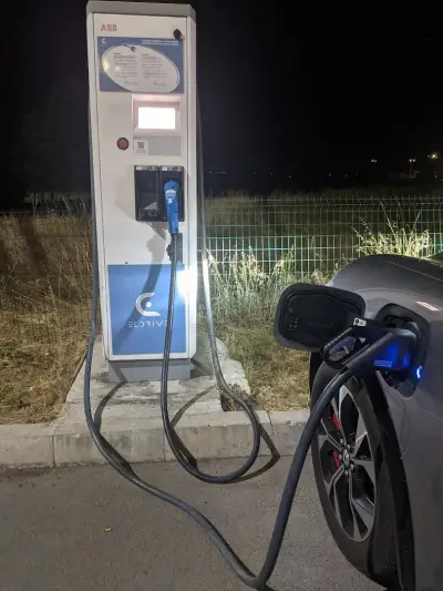 Eldrive Станция за зареждане