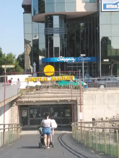 Central Park Shopping Center