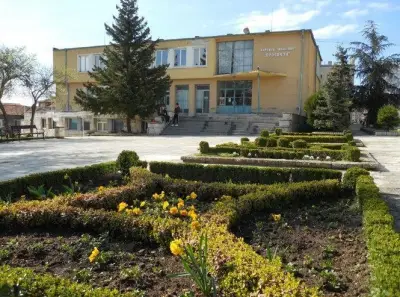 ТАНЦОВА ШКОЛА МОНТ