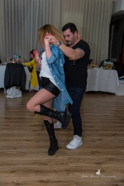 Бренд Денс Варна - Salsa lessons, Salsa La