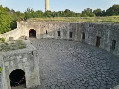 Крепост „Меджиди Табия”